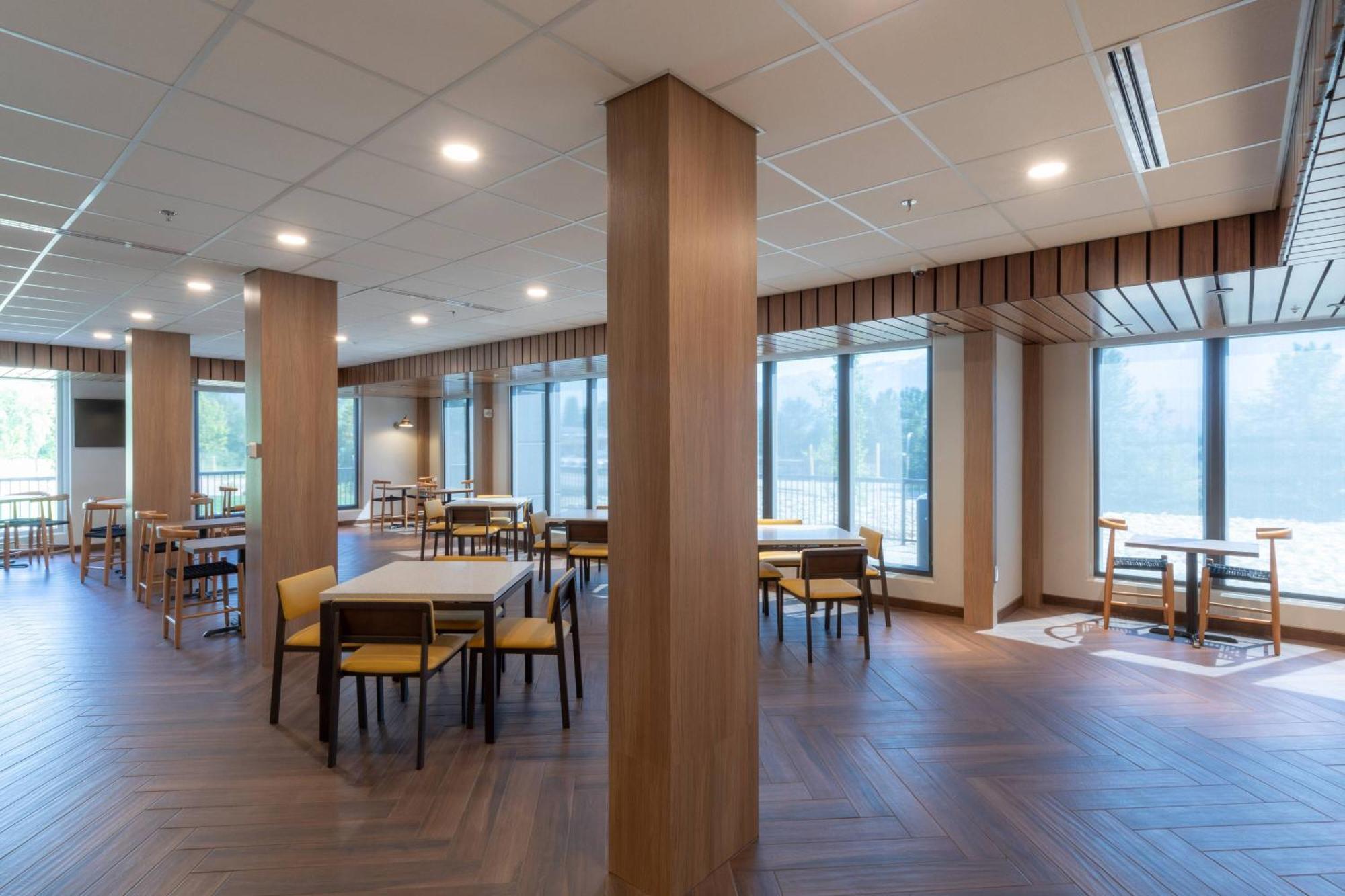 Fairfield By Marriott Inn & Suites Ревелсток Екстер'єр фото
