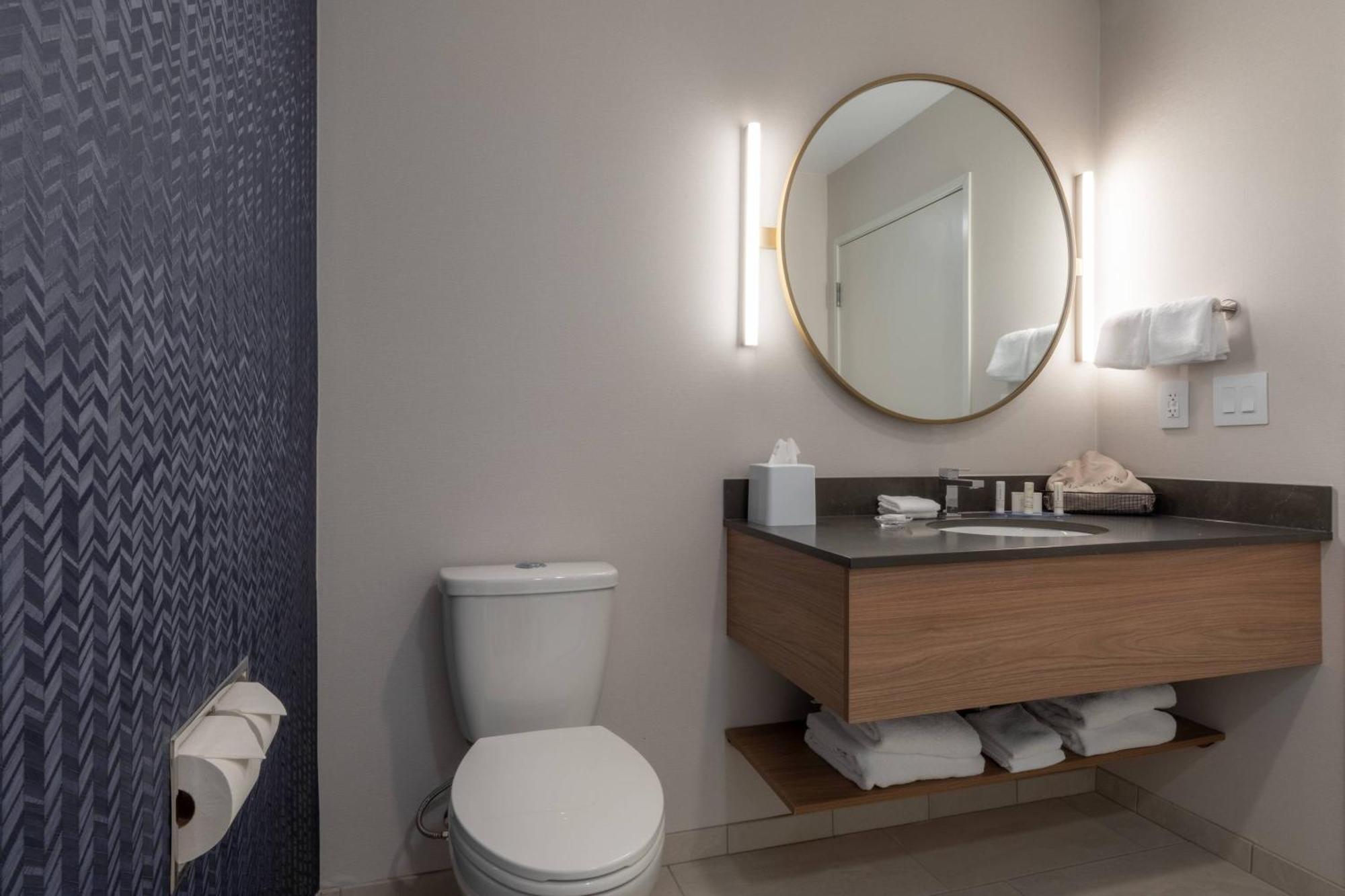 Fairfield By Marriott Inn & Suites Ревелсток Екстер'єр фото